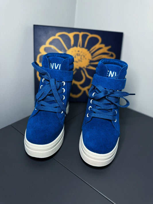 True Blue — Fresh Edition